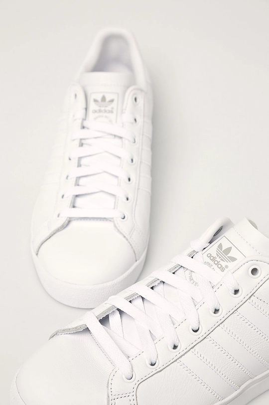 white adidas Originals shoes Coast Star