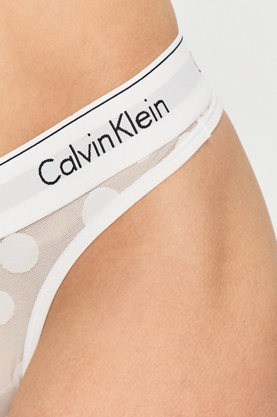 Calvin Klein Underwear - Tangá Základná látka: 86 % Nylón, 14 % Elastan Podšívka: 100 % Bavlna 1. látka: 86 % Nylón, 14 % Elastan 2. látka: 100 % Bavlna