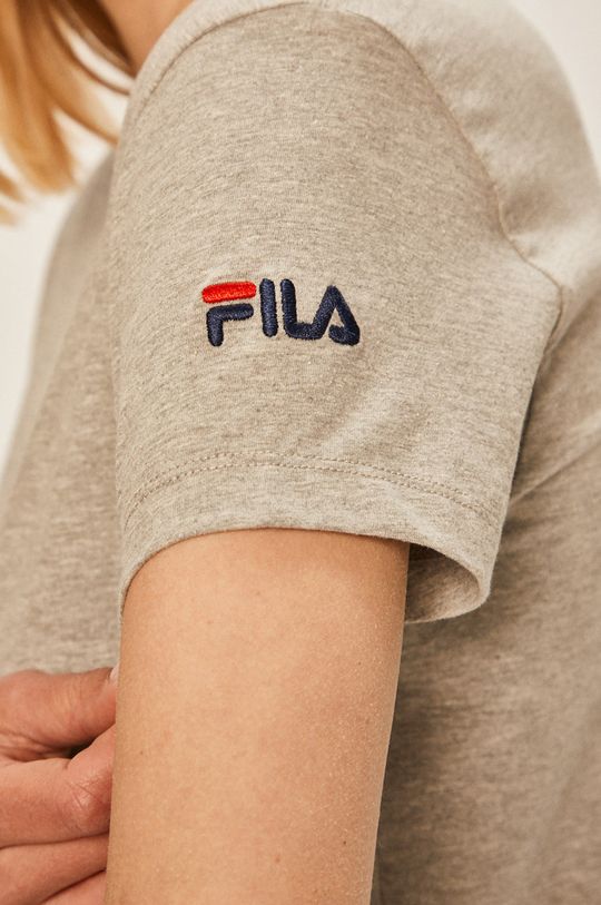 tricou fila