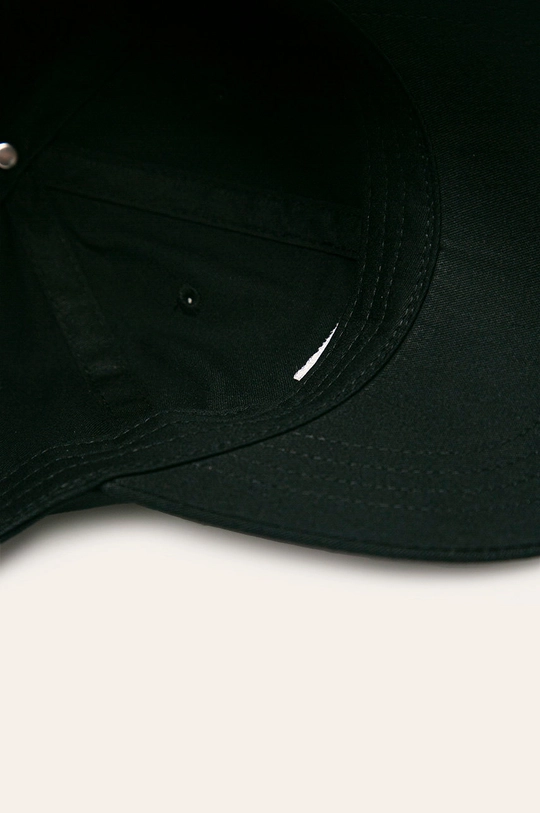 black Columbia beanie