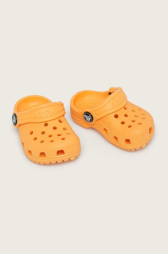 Crocs - Klapki dziecięce pomarańczowy