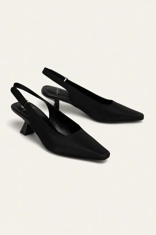 Vagabond Shoemakers - Sarkas cipő Lessie fekete
