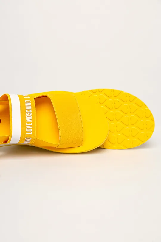 žltá Love Moschino - Sandále
