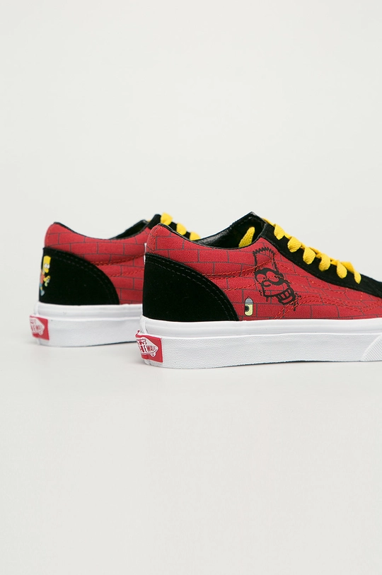 Vans - Detské tenisky x The Simpsons  Zvršok: Textil Vnútro: Textil Podrážka: Syntetická látka