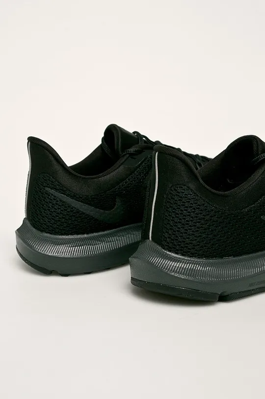 Nike - Cipele Quest 2  Vanjski dio: Tekstilni materijal Unutrašnji dio: Tekstilni materijal Potplata: Sintetički materijal