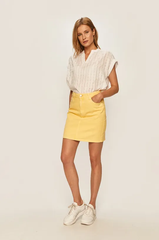 Vero Moda - Rifľová sukňa žltá