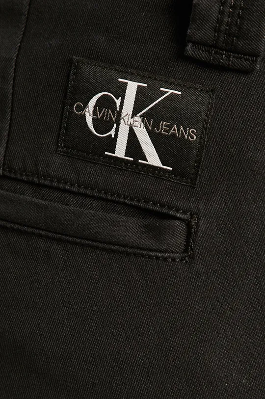 czarny Calvin Klein Jeans Spodnie J30J314147