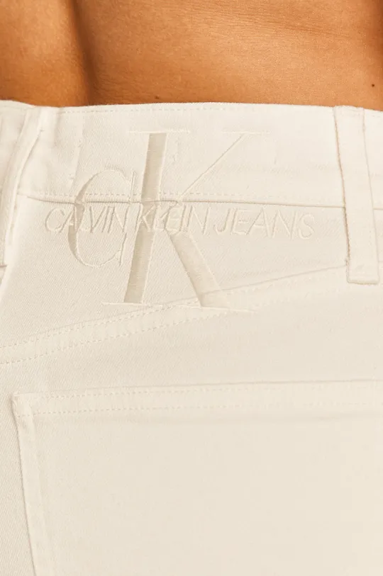 Calvin Klein Jeans - Rifľové krátke nohavice Dámsky