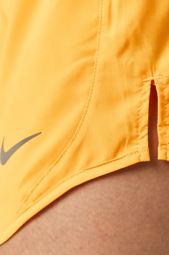 oranžová Nike - Šortky