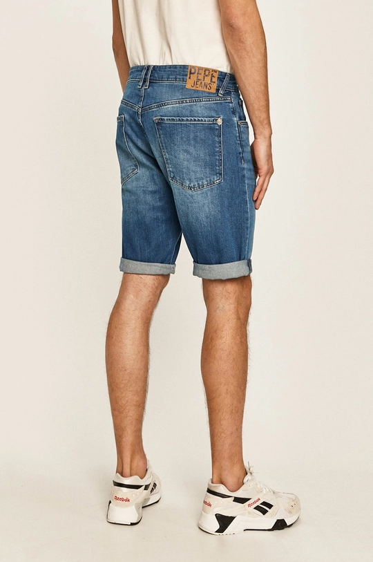 Pepe Jeans - Farmer rövidnadrág Callen  Jelentős anyag: 92% pamut, 2% elasztán, 6% poliészter Zseb beles: 35% pamut, 65% poliészter