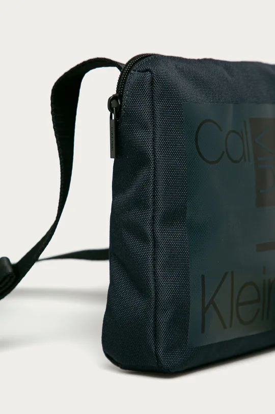 Calvin Klein - Malá taška  98% Polyester, 2% Polyuretán