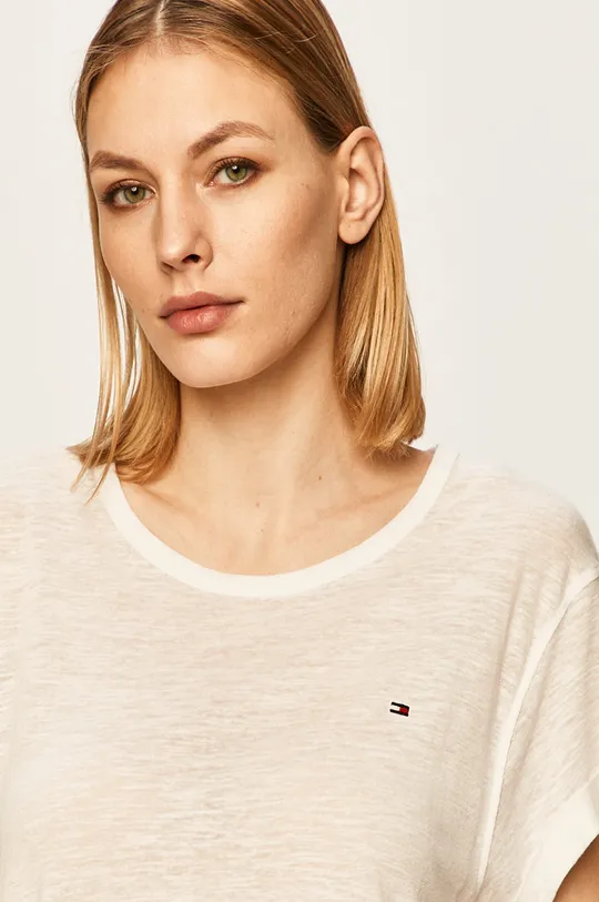 bela Tommy Hilfiger T-shirt