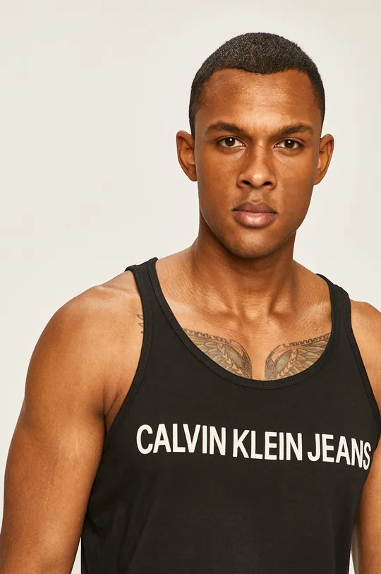 czarny Calvin Klein Jeans T-shirt J30J315249