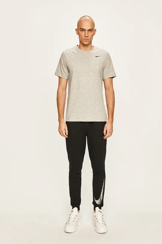 Nike - Pánske tričko sivá