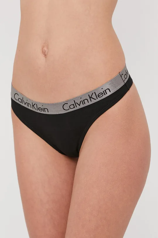 Стринги Calvin Klein Underwear (3-pack)  Материал 1: 95% Хлопок, 5% Эластан Материал 2: 100% Хлопок Материал 3: 9% Эластан, 62% Полиамид