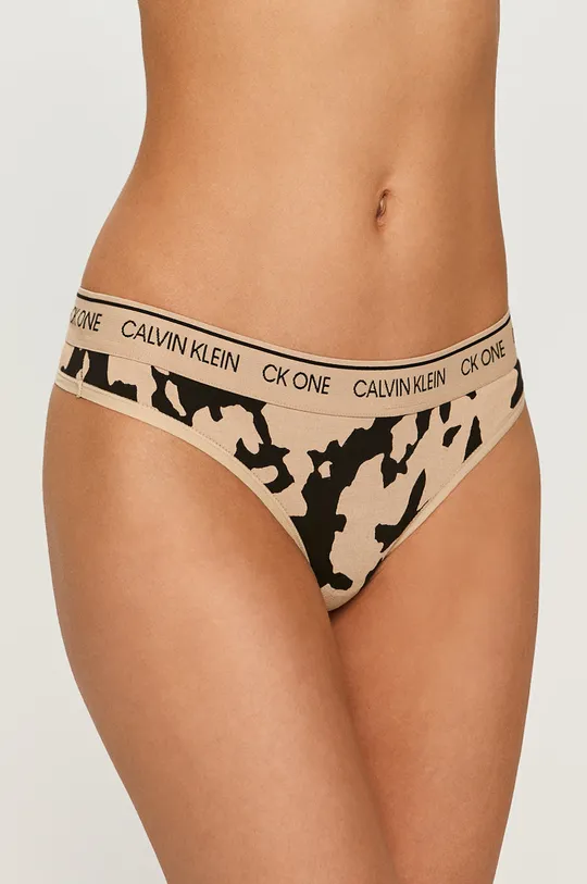 beżowy Calvin Klein Underwear - Stringi CK One Damski