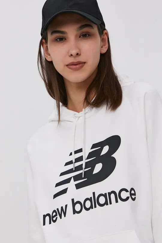 biały New Balance Bluza WT03550WK