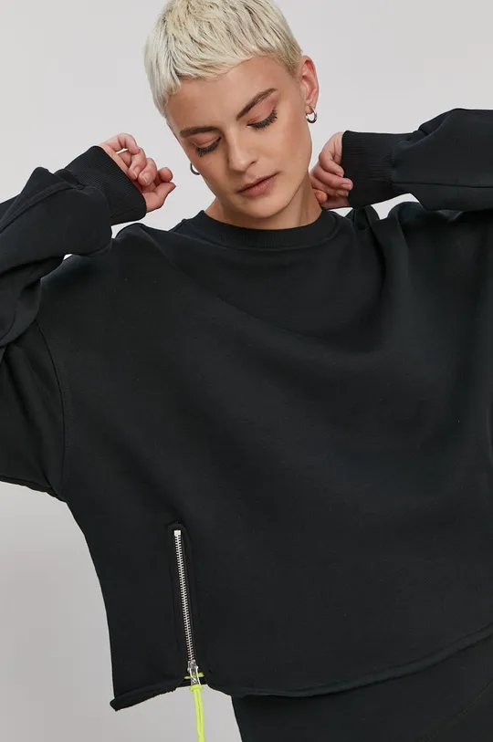 Converse sweatshirt