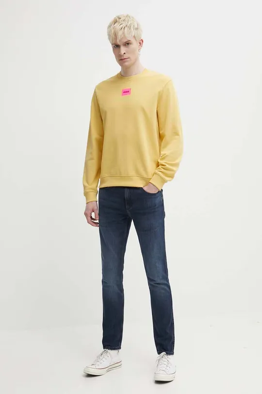 Bombažen pulover HUGO rumena