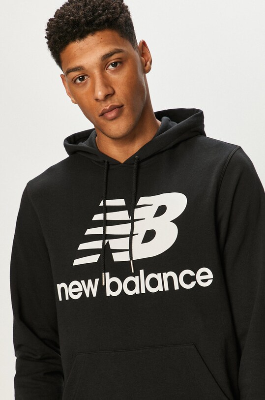 New Balance Bluza MT03558BK męska kolor czarny z kapturem z nadrukiem |  Answear.com