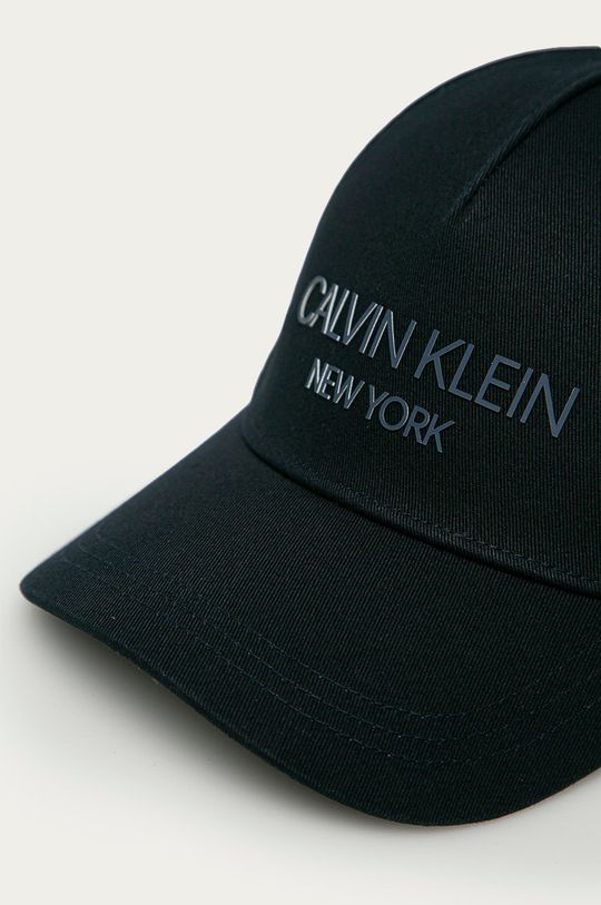Calvin Klein - Čiapka tmavomodrá