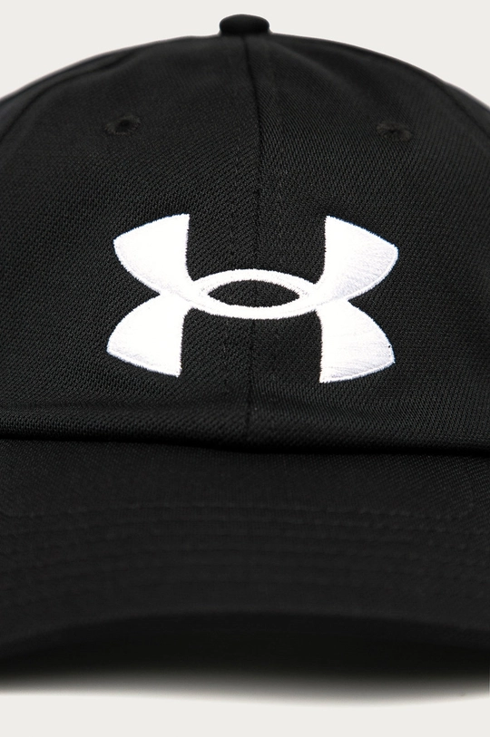 Under Armour kapa  100 % Poliester