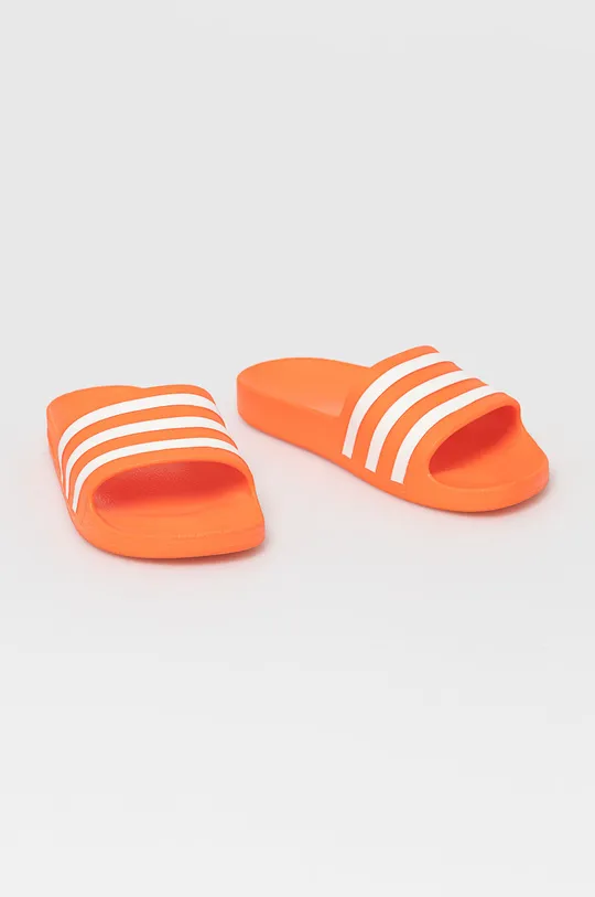 adidas Klapki FY8096 pomarańczowy