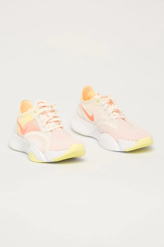 Nike - Buty Superb Go beżowy