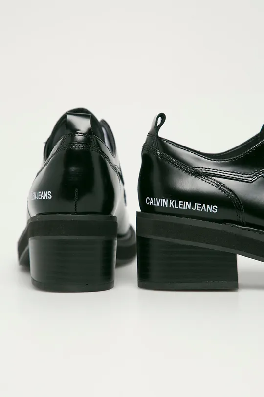 Calvin Klein Jeans - Δερμάτινα κλειστά παπούτσια  Πάνω μέρος: Φυσικό δέρμα Εσωτερικό: Συνθετικό ύφασμα, Φυσικό δέρμα Σόλα: Συνθετικό ύφασμα