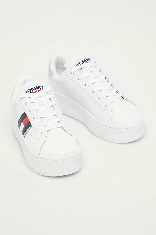 Tommy Jeans Buty EN0EN01353 biały