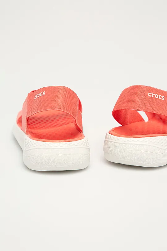 Crocs - Сандалі  Халяви: Текстильний матеріал Внутрішня частина: Синтетичний матеріал, Текстильний матеріал Підошва: Синтетичний матеріал