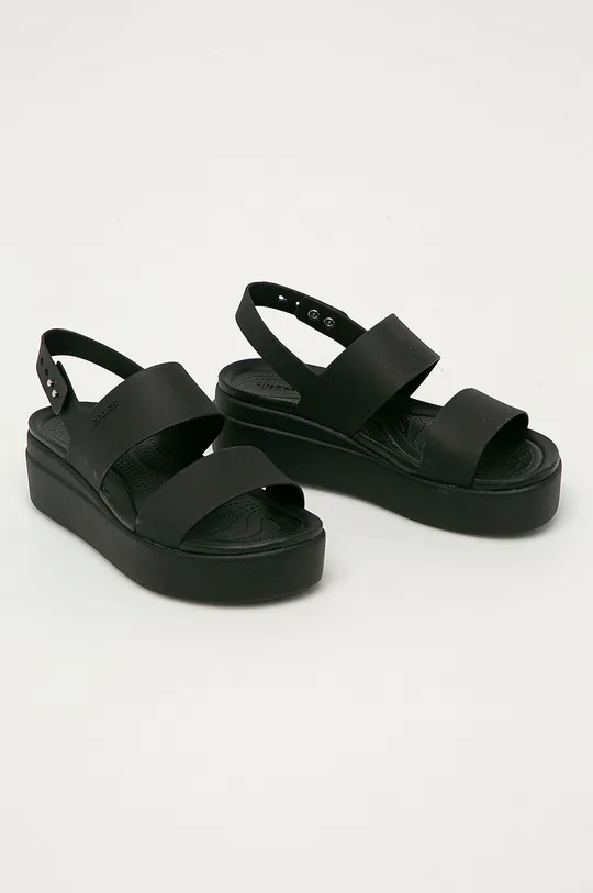 Sandály Crocs Brooklyn Low Wedge černá
