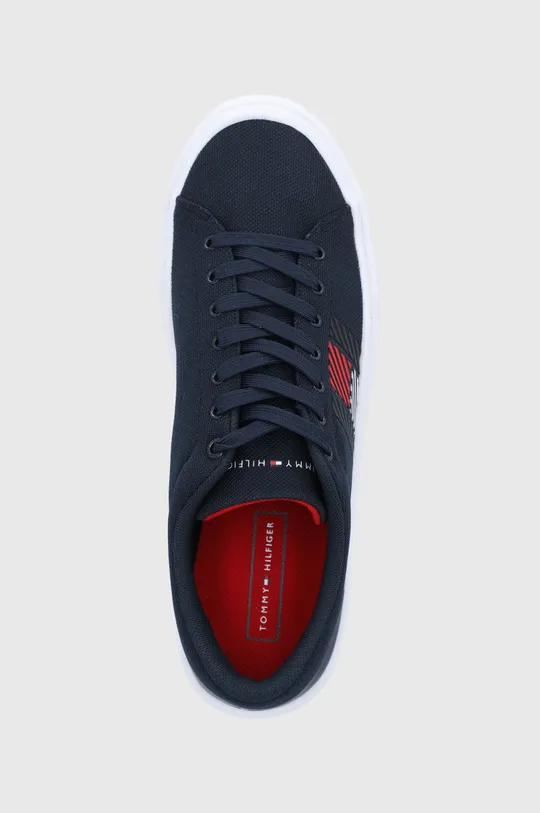 granatowy Tommy Hilfiger Buty FM0FM03400