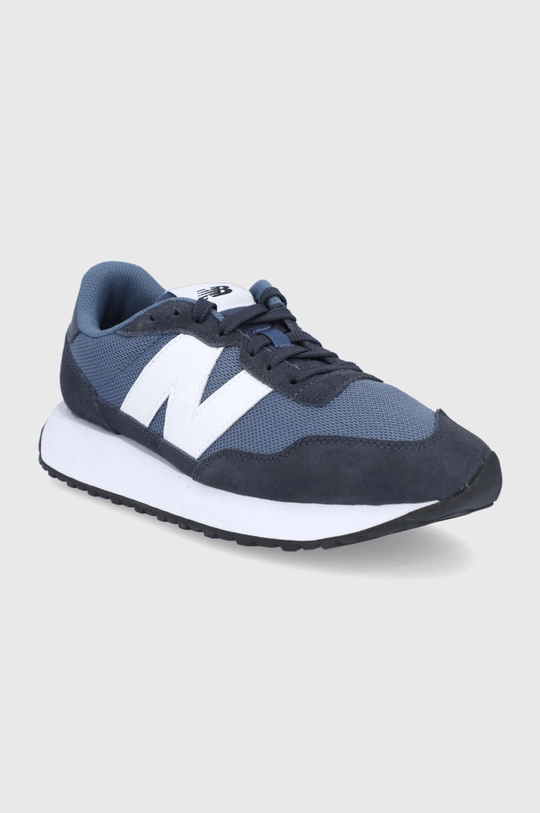 Παπούτσια New Balance σκούρο μπλε