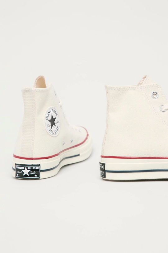 Kecky Converse Chuck Taylor All-Star 70 Hi Parchment <p> Svršek: Textilní materiál Vnitřek: Textilní materiál Podrážka: Umělá hmota</p>