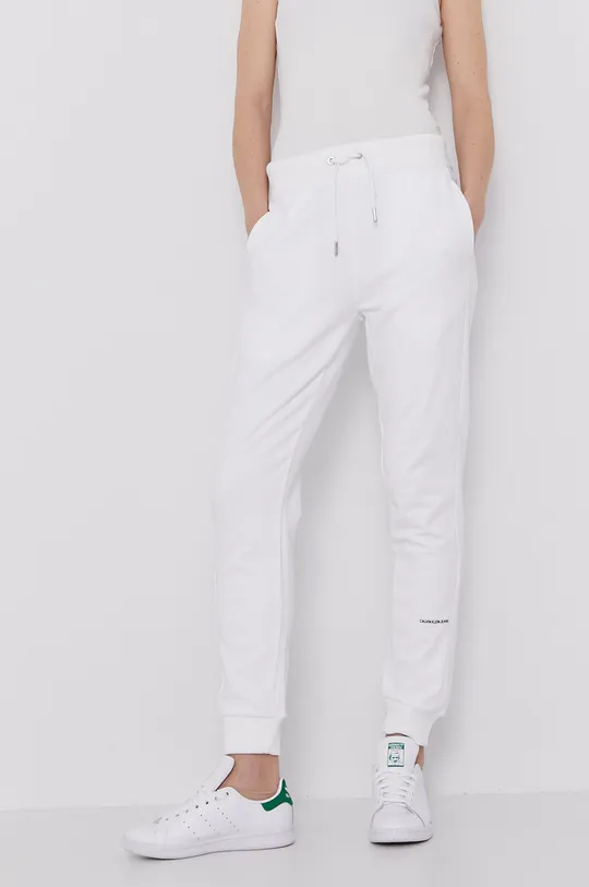 biały Calvin Klein Jeans Spodnie J20J215518.4891 Damski