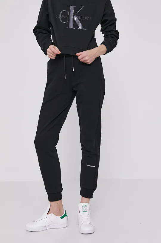 czarny Calvin Klein Jeans Spodnie J20J215518.4891 Damski