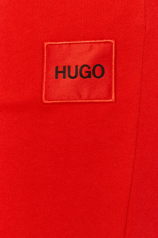 červená Nohavice Hugo