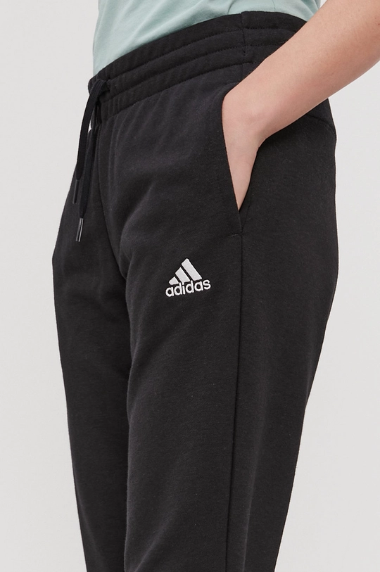 Nohavice adidas GM5541  53% Bavlna, 11% Rayon, 36% Recyklovaný polyester