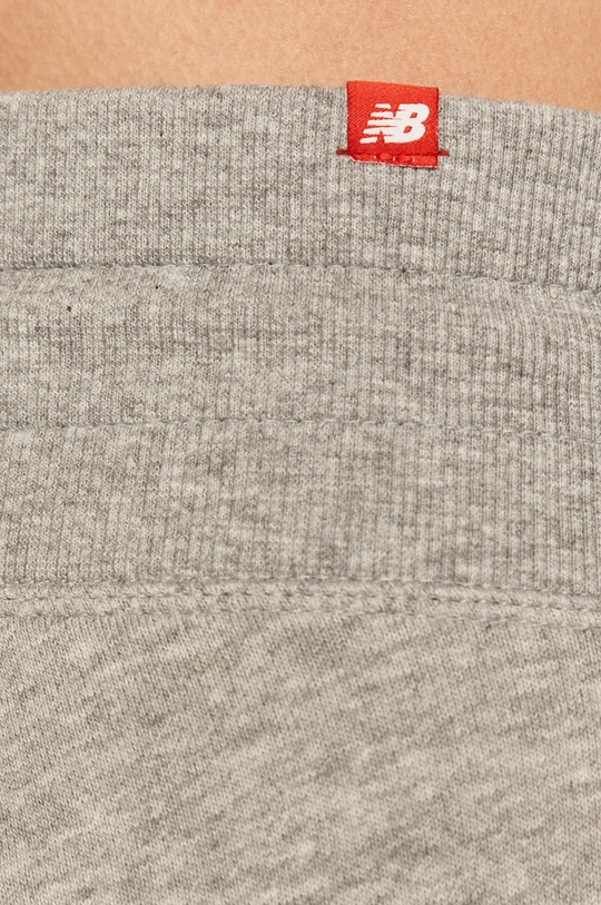 gray New Balance trousers