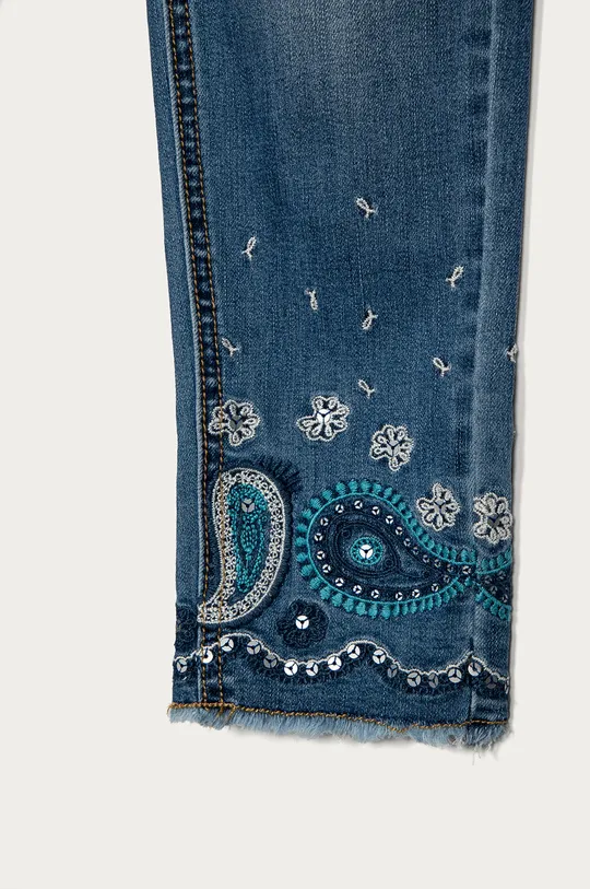 Desigual Jeansy dziecięce 21SGDD03 Materiał 1: 90 % Bawełna, 2 % Elastan, 8 % Poliester, Materiał 2: 70 % Bawełna, 1 % Elastan, 26 % Poliester, 3 % Wiskoza