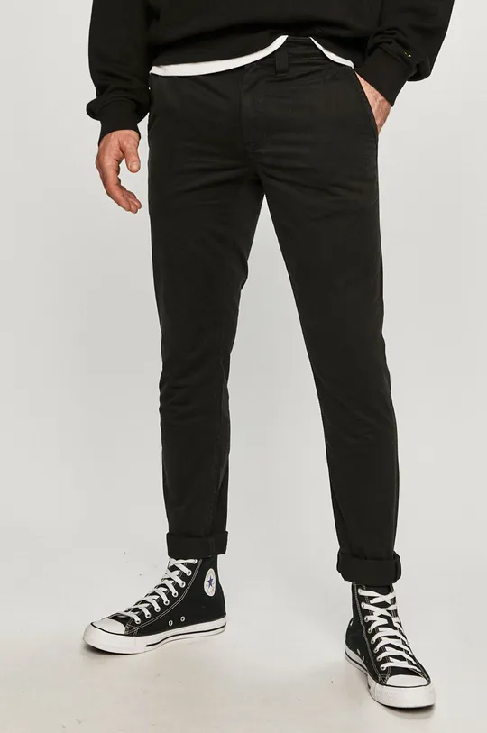 czarny Calvin Klein Jeans - Spodnie J30J318324.4891 Męski