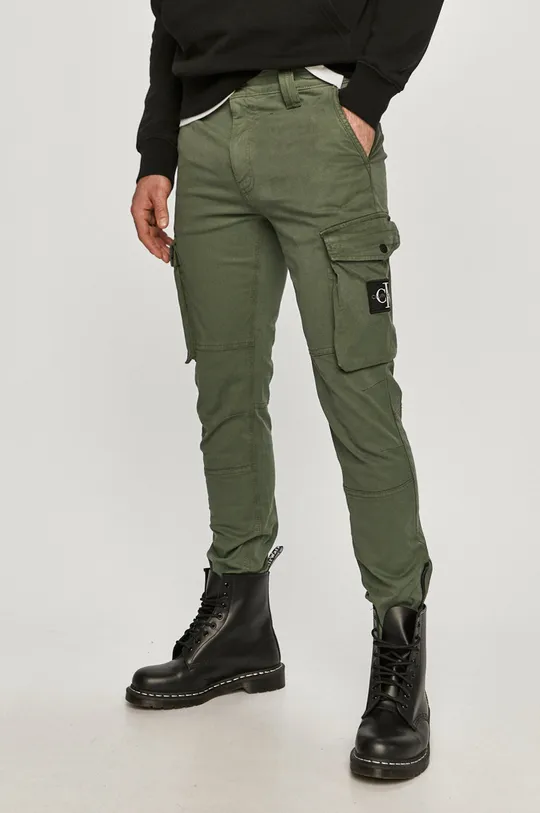 zielony Calvin Klein Jeans - Spodnie J30J318325.4891 Męski