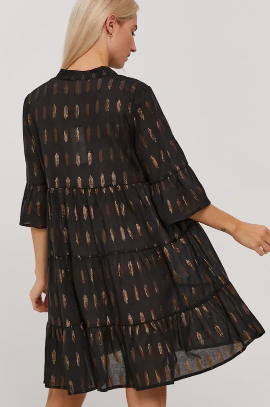 Платье Vero Moda  94% Хлопок, 6% Металлическое волокно