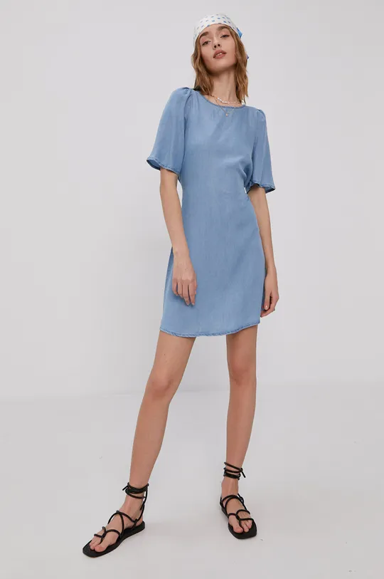 Сукня Vero Moda блакитний