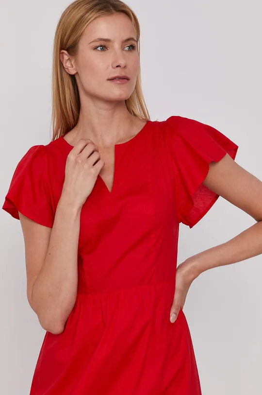 Šaty Sisley  Podšívka: 100% Bavlna Základná látka: 100% Bavlna