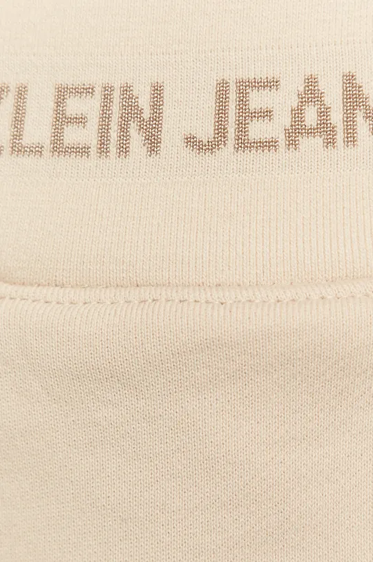 bézs Calvin Klein Jeans - Rövidnadrág