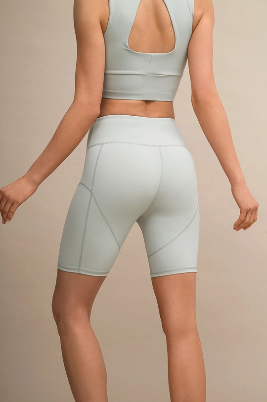 Cardio Bunny rövidnadrág  75% nejlon, 25% spandex