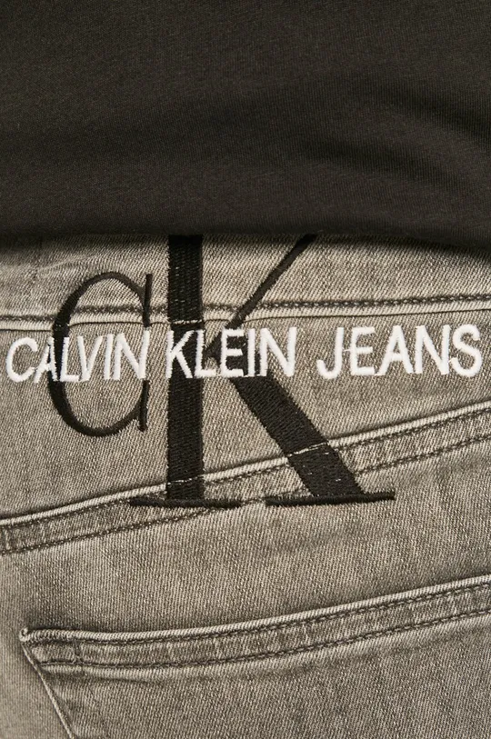 Rifľové krátke nohavice Calvin Klein Jeans Pánsky