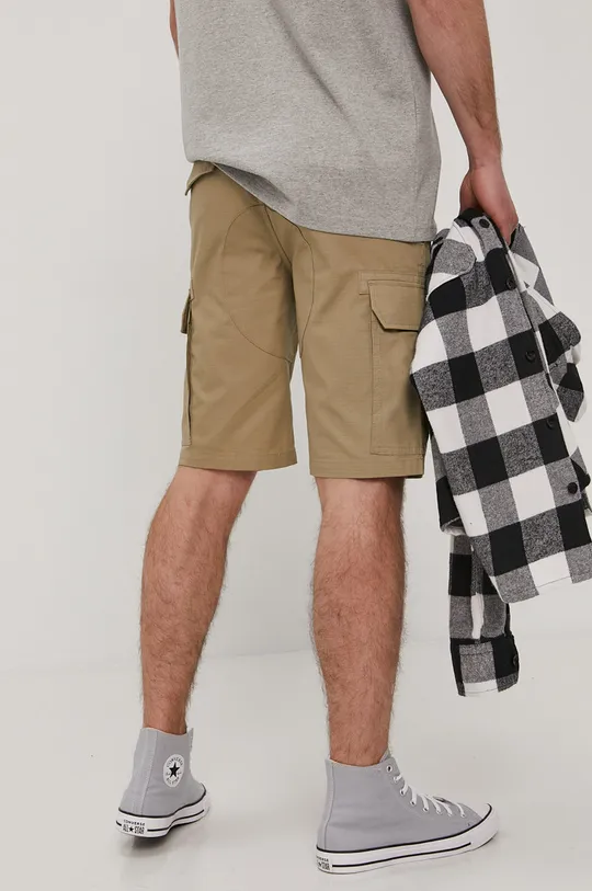 Dickies pantaloni scurți  Materialul de baza: 100% Bumbac Captuseala buzunarului: 30% Bumbac, 70% Poliester